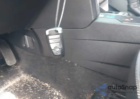 2017 Ford Explorer Limited z USA, uszkodzony, nr VIN 1FM5K7FH3HGA07383